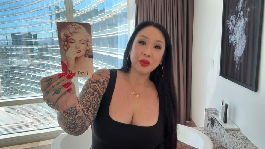 TENSION IS BREWING! HERE COMES YOUR LOVER MAN!